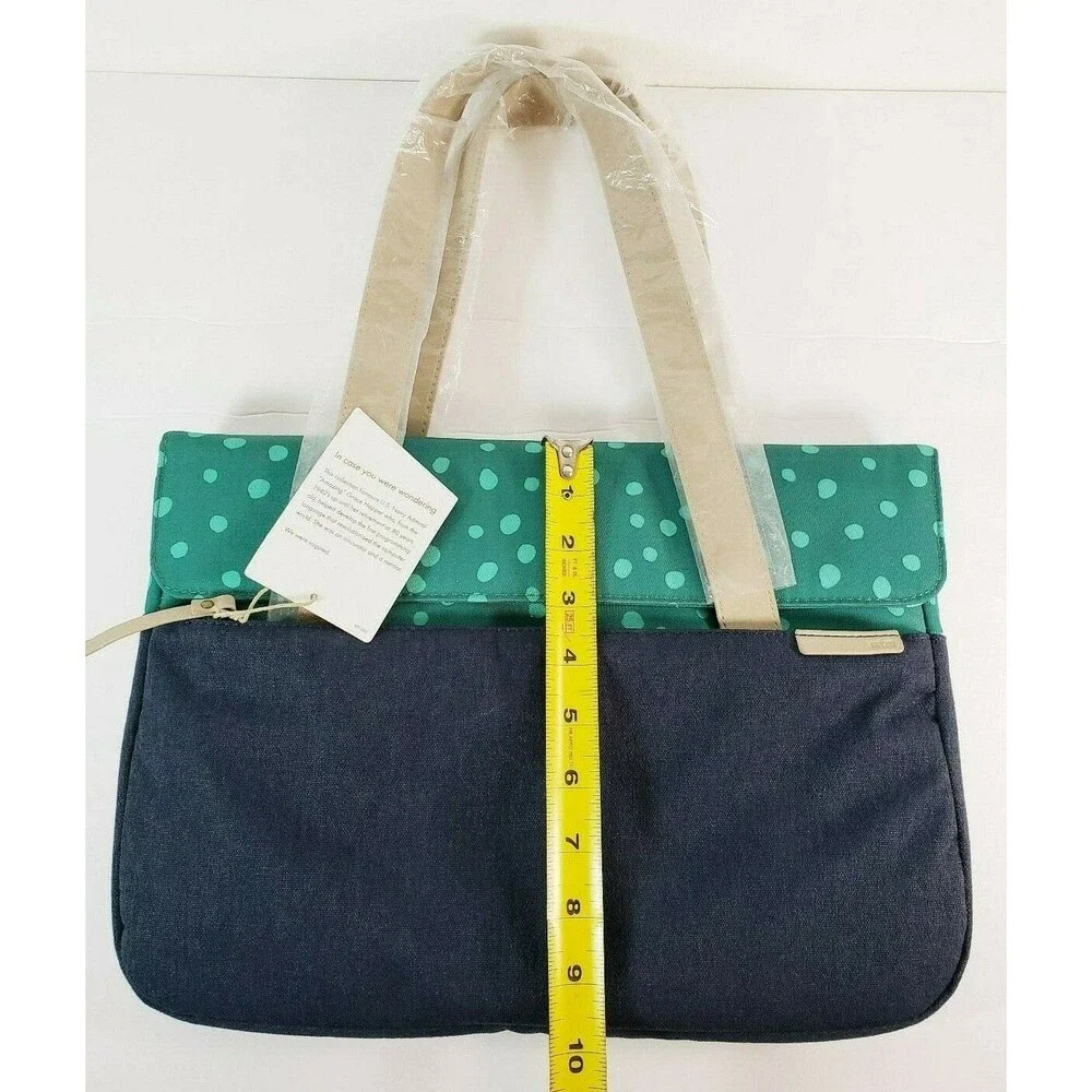 STM laptop carrier